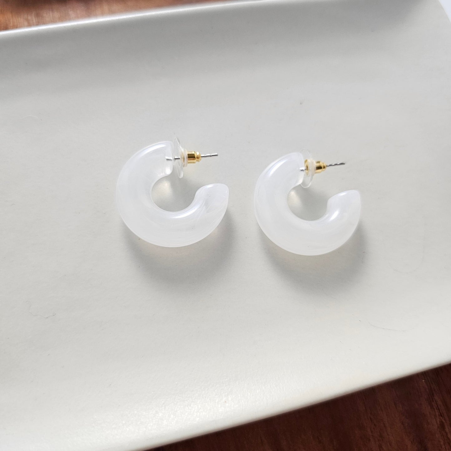 Chloe Hoops - White